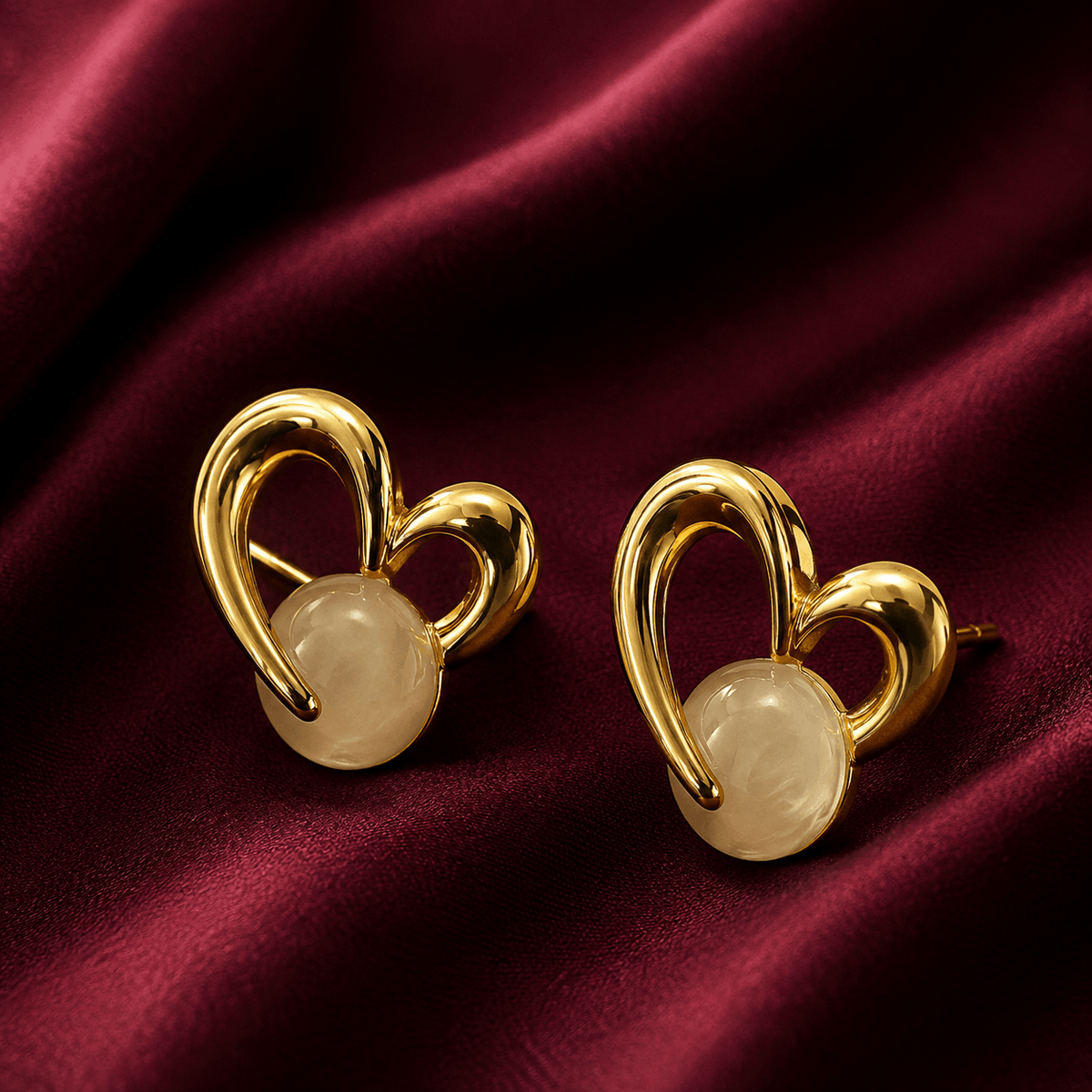 Love Pearl Studs